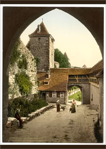 View through door of Kobolzeller (i. e. Kobolzeller Tor), Rot