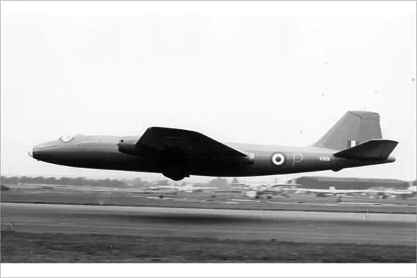 First prototype English Electric Canberra PR3 VX181