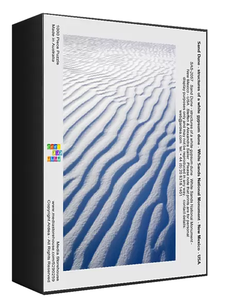 Sand Dune - structures of a white gypsum dune - White Sands National Monument - New Mexico - USA