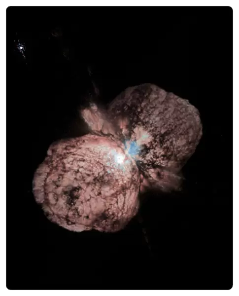 Eta Carinae, Hubble image