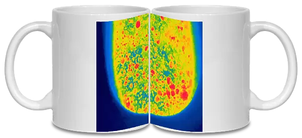 Urine in a toilet, thermogram C016  /  7563