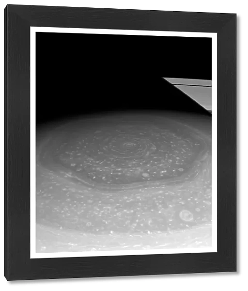 Saturns north pole region, Cassini image