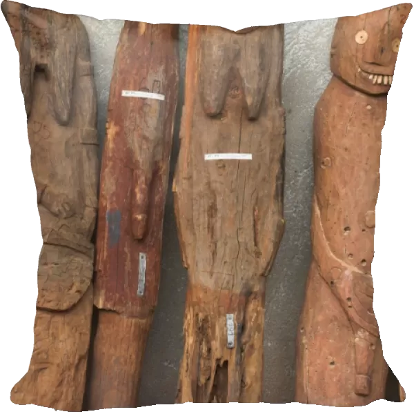 Waga (Wakka), carved wooden effigies of chiefs and warriors, now becoming rare as many have been stolen by art collectors, Konso, Southern Ethiopia