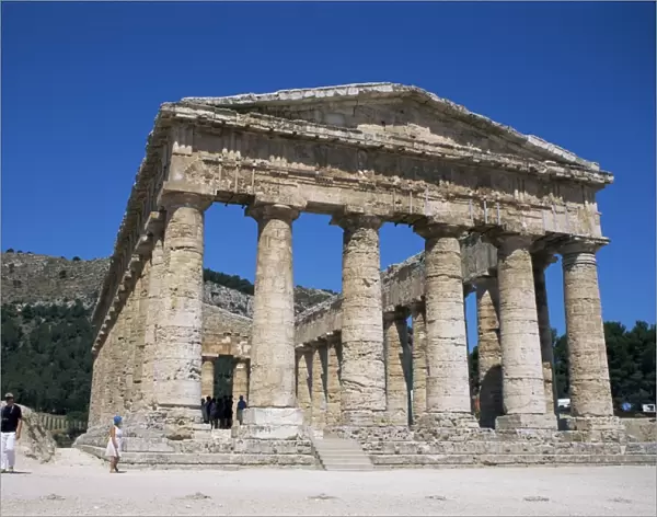 Greek temple dating from between 426 and 416 BC