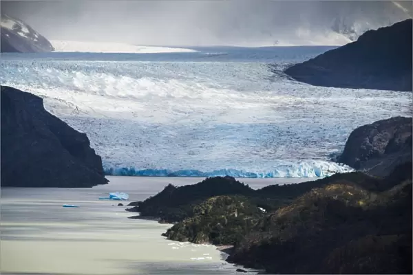 Grey Glacier (Glaciar Grey) and Grey Lake (Lago Grey), Torres del Paine National Park
