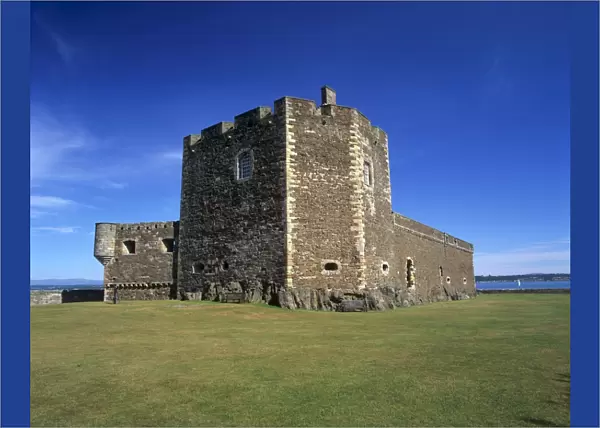 Blackness Castle dating from the 14th century