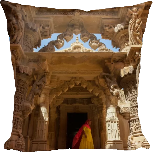 Indian lady in traditional dress in a temple in Jaisalmer, Rajasthan, India, Asia