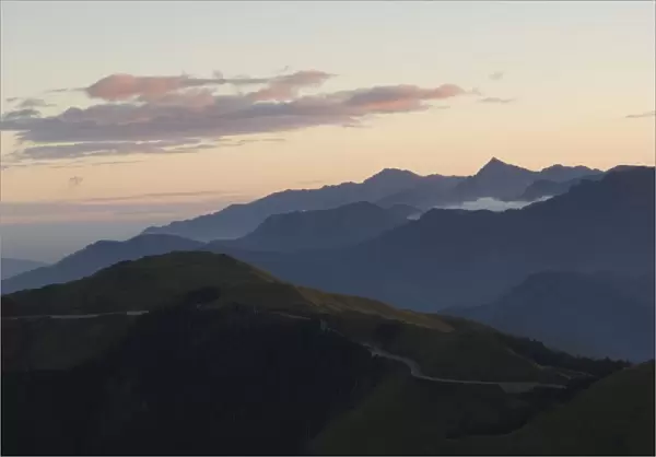 Sunrise, Hohuanshan mountain, Taroko Gorge National Park, Hualien County, Taiwan, Asia
