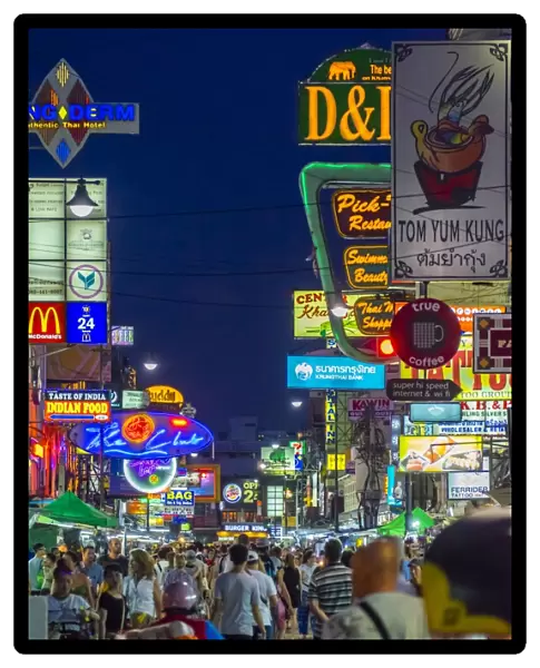 Khaosan Road at night, Bangkok, Thailand, Southeast Asia, Asia