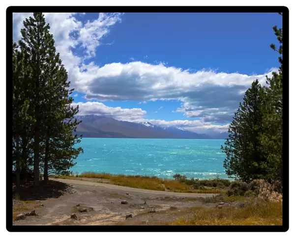 Lake Pukaki, Mackenzie Basin, South Island, New Zealand, Pacific