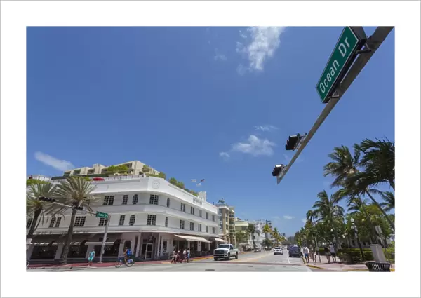 Wide view of Ocean Drive and Art Deco architecture, Miami Beach, Miami, Florida