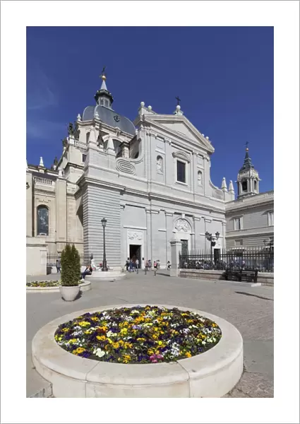 Almudena Cathetral (Santa Maria la Real de La Almudena), Madrid, Spain, Europe