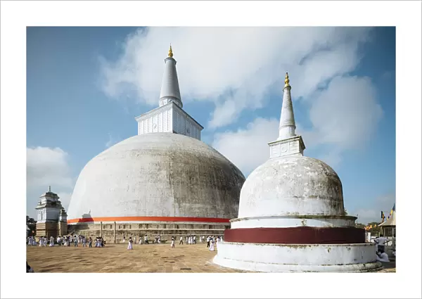 Ruwanweli Saya Dagoba (Golden Sand Stupa), Anuradhapura, UNESCO World Heritage Site