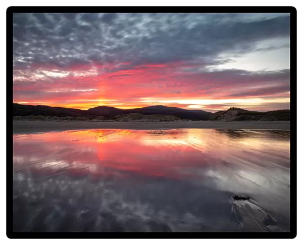 Sandwood Bay at sunrise, Sutherland, Scotland, United Kingdom, Europe