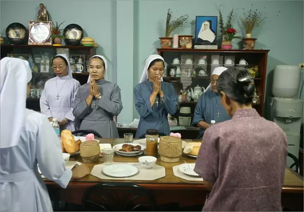 Catholic nuns, Vientiane, Laos, Indochina, Southeast Asia, Asia
