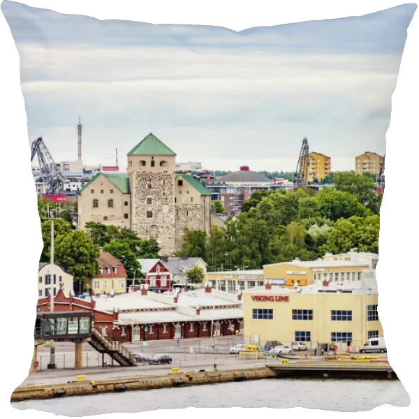 View over the Harbour towards the Castle, elevated view, Turku, Finland, Europe