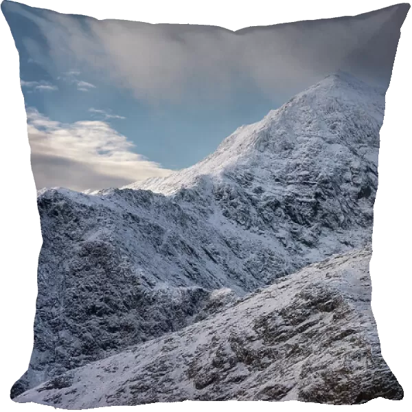 Mount Snowdon (Yr Wyddfa) in winter, Snowdonia National Park, Eryri, North Wales, United Kingdom, Europe