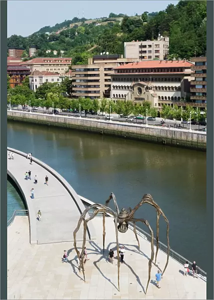 Giant spider sculpture by Louise Bourgeois, Nervion River, Bilbao, Basque country