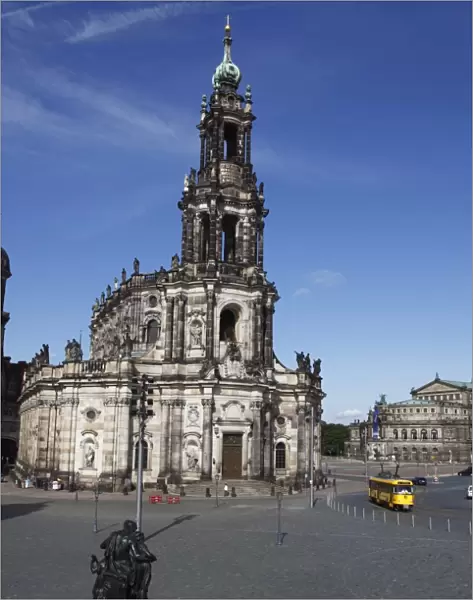 Catholic Hofkirche (Kathedrale St. Trinitatis) (St. Trinity Cathedral), Dresden