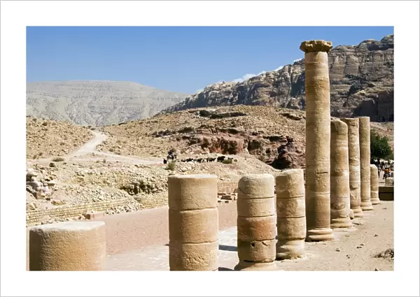 Colonnaded Street, Petra, UNESCO World Heritage Site, Jordan, Middle East