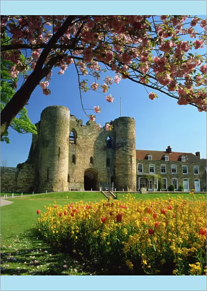 The Castle Gatehouse, Tonbridge, Kent, England, United Kingdom, Europe