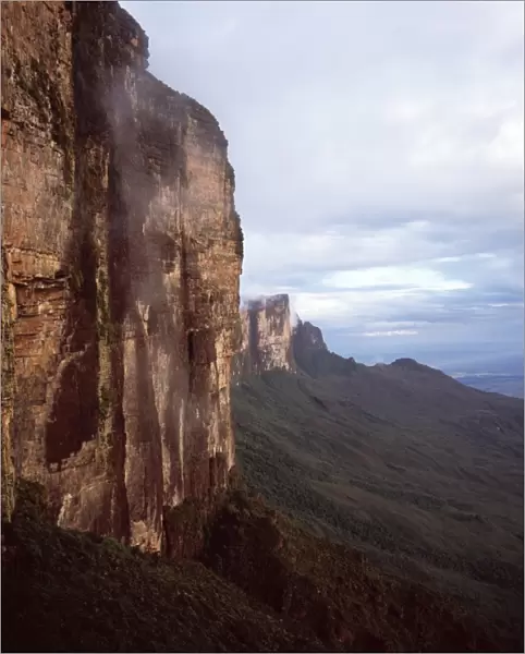 Southwestern cliff from ascent ledge, Mount Roraima (Cerro Roraima), Tepuis