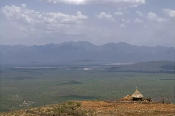 Little hut overlooking the Omo Valley, Ethiopia, Africa