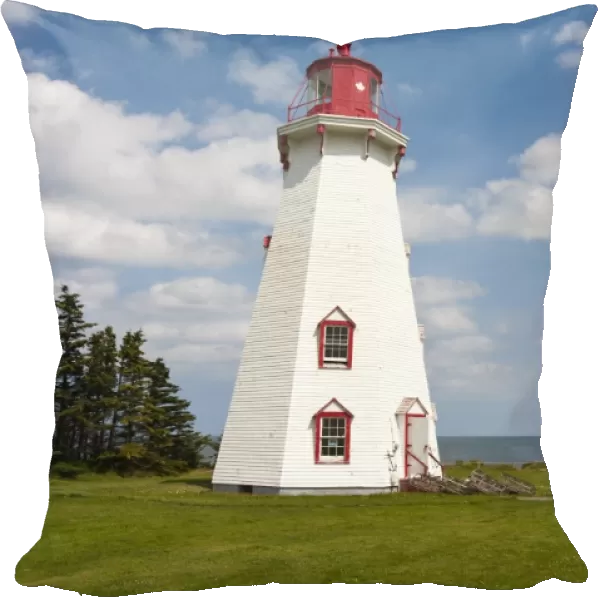 Panmure Head Lighthouse, Panmure Island, Prince Edward Island, Canada, North America