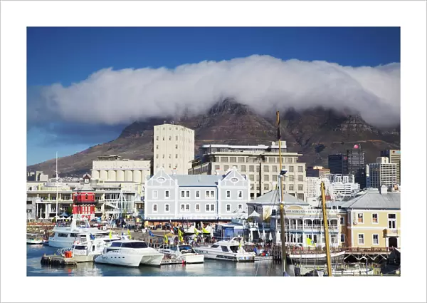 Victoria and Alfred Waterfront with Table Mountain in background, Cape Town