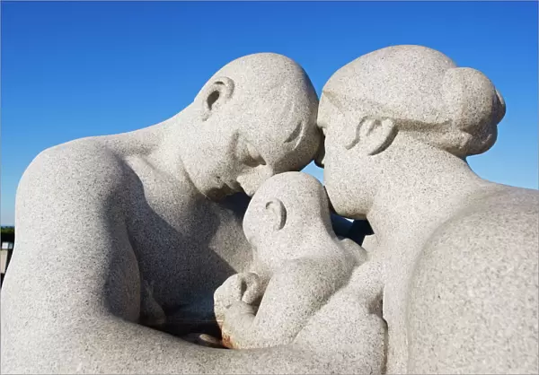 Parent and child, stone sculpture by Emanuel Vigeland, Vigeland Park, Oslo