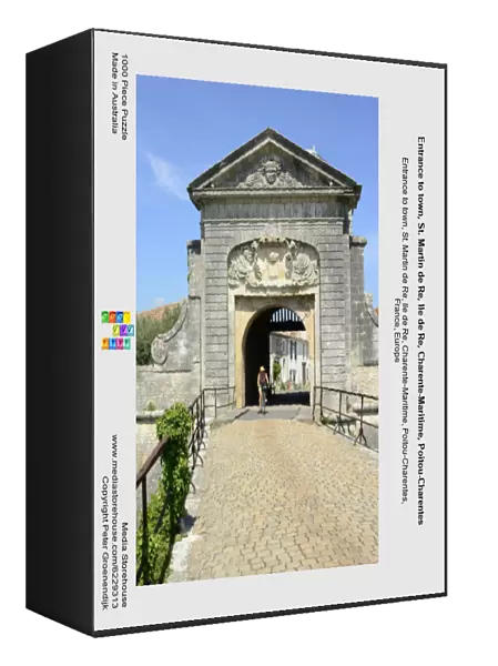 Entrance to town, St. Martin de Re, Ile de Re, Charente-Maritime, Poitou-Charentes