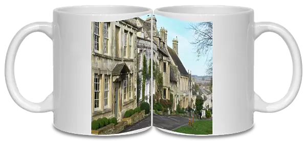 Cotswold cottages along The Hill, Burford, Cotswolds, Oxfordshire, England, United Kingdom, Europe