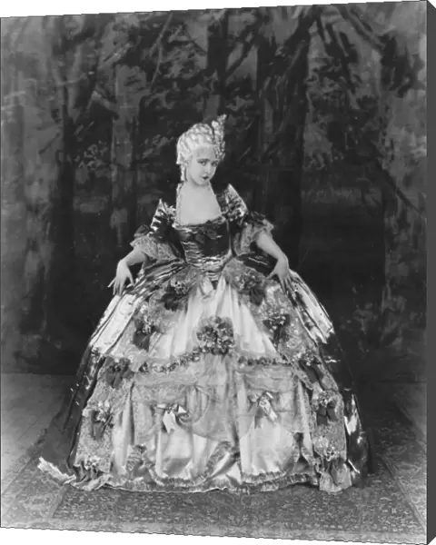 Dorothy Gish in Herbert Wilcoxs Madame Pompadour (1927)