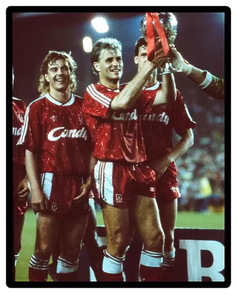 lenn Hysen and Barry Venison celebrate Liverpools 1990 league title victory