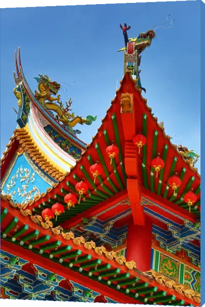 Red lanterns and dragon roof decorations on the Thean Hou Chinese Temple, Kuala Lumpur, Malaysia