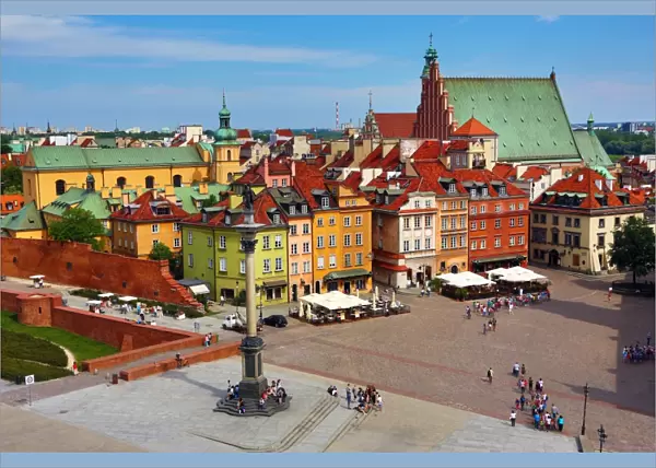 Castle Square with Sigismunds (Zygmund s) Column and St. Johns Cathedral in Warsaw, Poland
