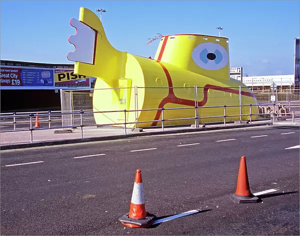 John Lennon Airport Liverpool - Yellow Submarine model
