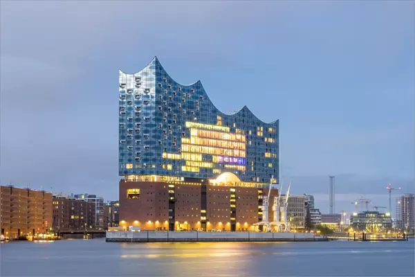 Germany, Hamburg, HafenCity. Elbphilharmonie (Elbe Philharmonic Hall) concert hall