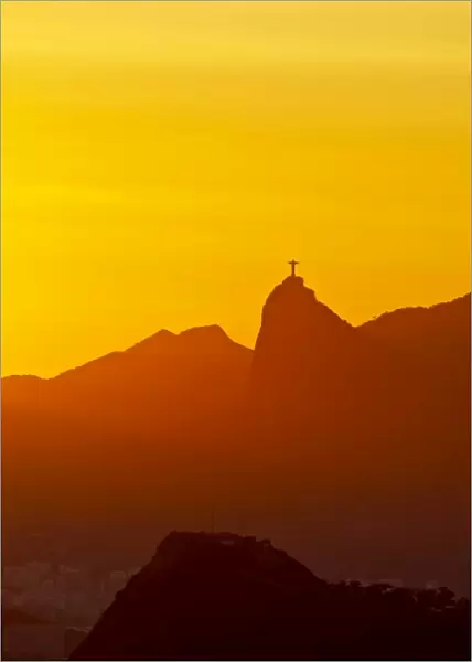 Brazil, State of Rio de Janeiro, Christ the Redeemer on top of the Corcovado Mountain