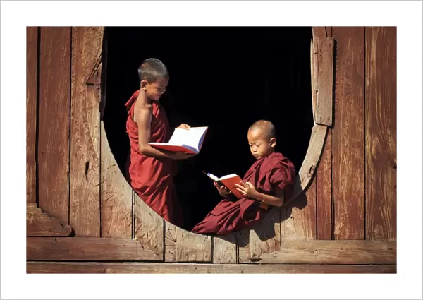 Myanmar (Burma), Shan State, Inle Lake, Nyaungshwe, Shwe Yaunghwe Kyaung monastery