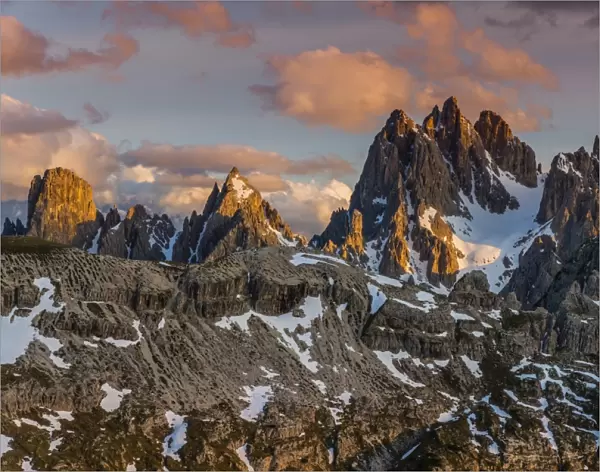 Panoramic view over the Sorapis mountain group at sunset, Dolomites, Veneto, Italy