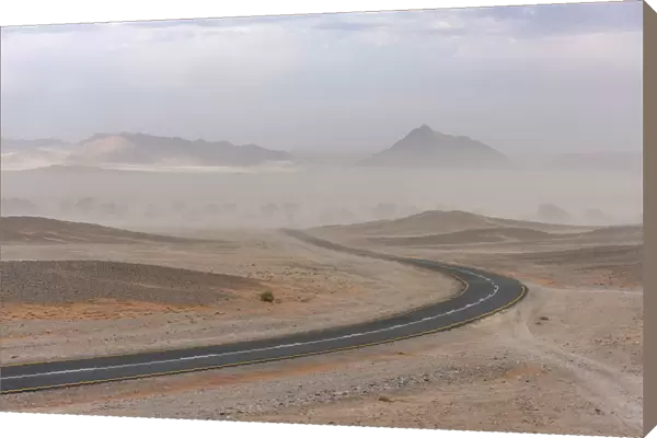 Africa, Namibia, Sesriem. Sandstorm at the Tsauchab view point