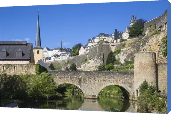 Luxembourg, Luxembourg City, Stierchen stone footbridge and Brock Promontory