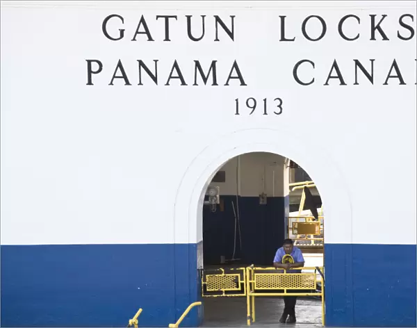 Panama, Panama Canal, Gatum locks