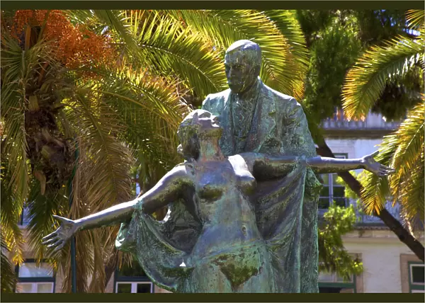 Statue of Famous Novelist Eca de Queiros, Lisbon, Portugal