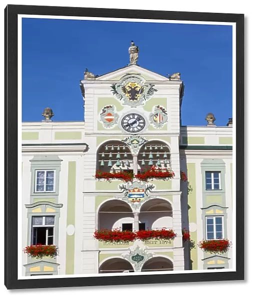 Decorative facade of Gmundens Town Hall (Rathaus), Gmunden, Salzkammergut