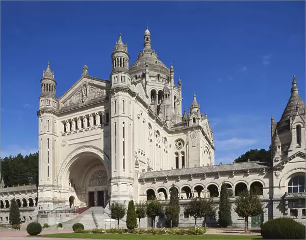 France, Normandy, Lisieux, Basilica of Saint Theresa