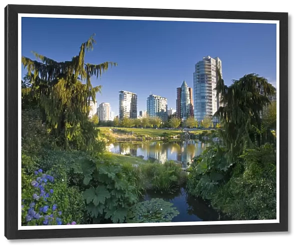 Devonian Harbour Park and Downtown Vancouver Skyline, Vancouver, British Columbia, Canada