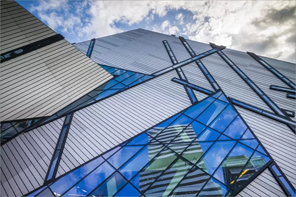 Canada, Ontario, Toronto, Royal Ontario Museum, The Crystal, Daniel Liebeskind, architect
