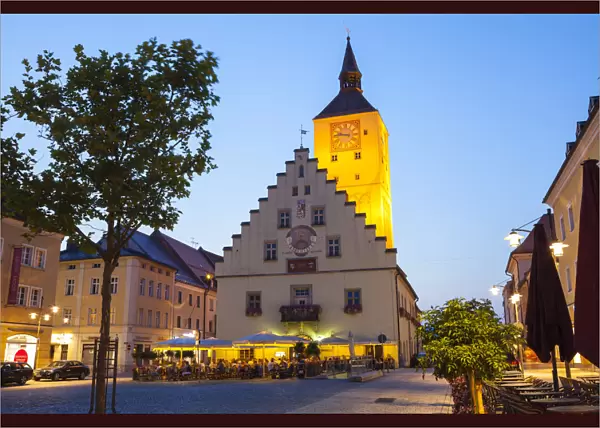 Rathaus (Town Hall) illuminated at Dusk, Deggendorf, Lower Bavaria, Bavaria, Germany